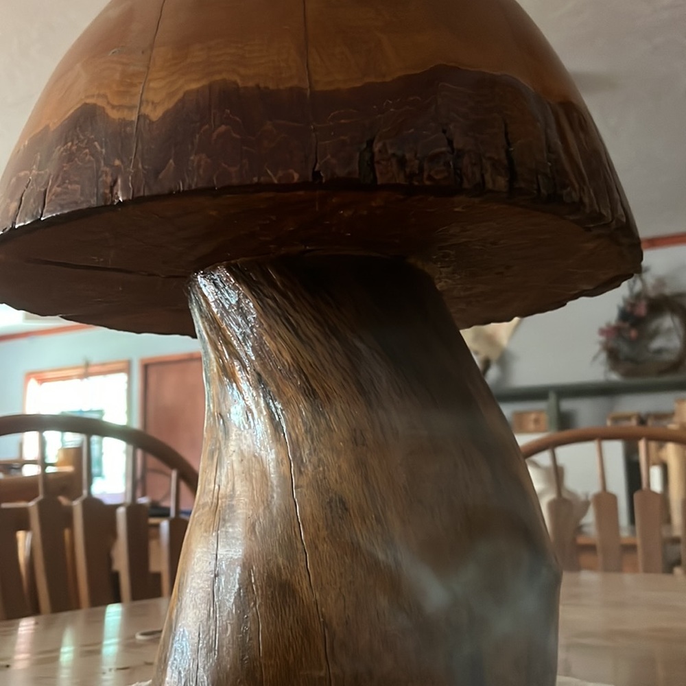Mushroom solid wood handmade - Picture 3 of 4